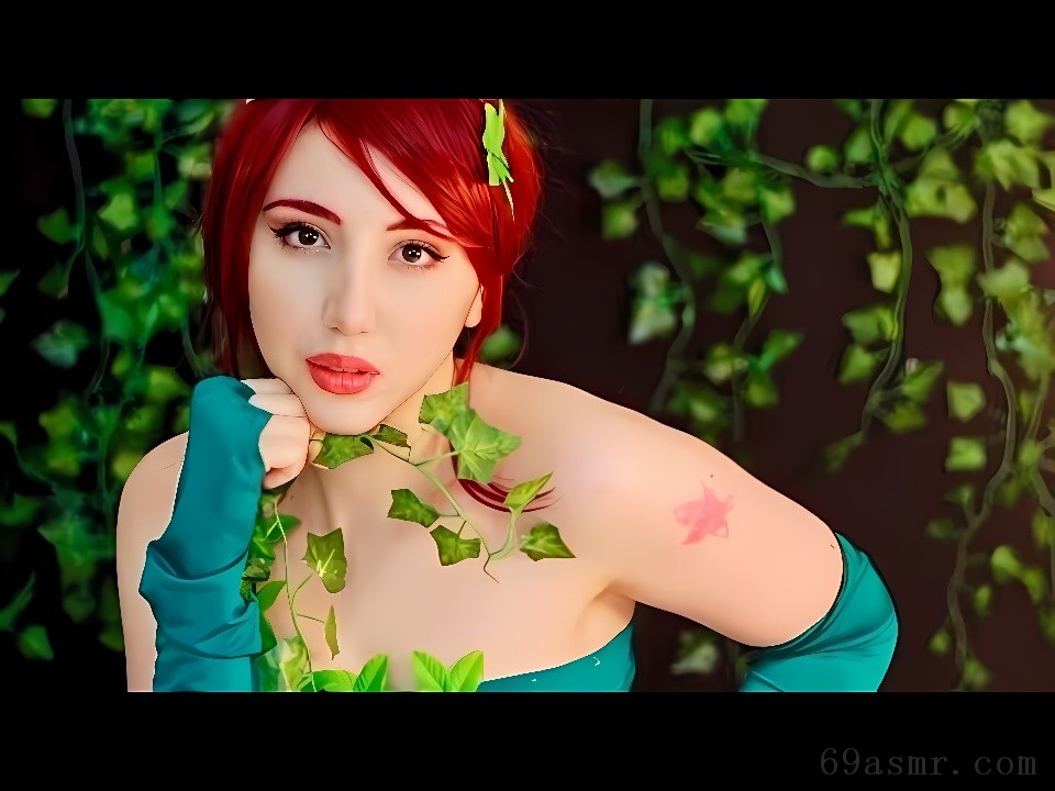 Poison Ivy ...The Kiss - ASMR 角色扮演